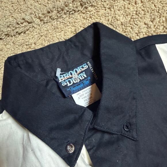 Vintage 1980s Brooks & Dunn Blank longsleeve red black Mens sz 16 1/2 x 35 - Picture 2 of 4